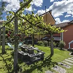Sempreverde Frühstückspension 3*