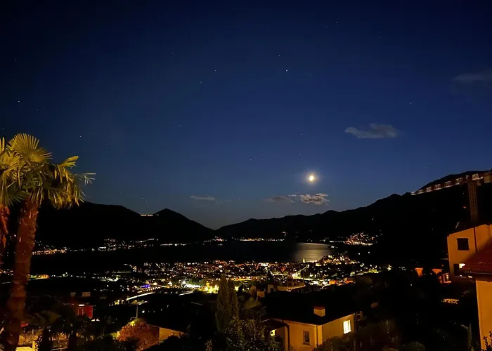 塞姆普瓦德别墅住宿加早餐旅馆 洛迦诺