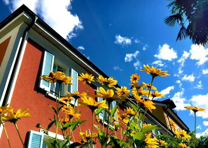 Sempreverde Frühstückspension Locarno